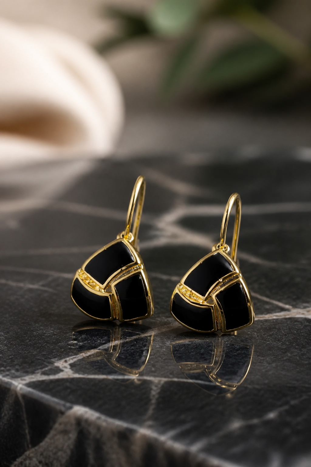 Earrings 009