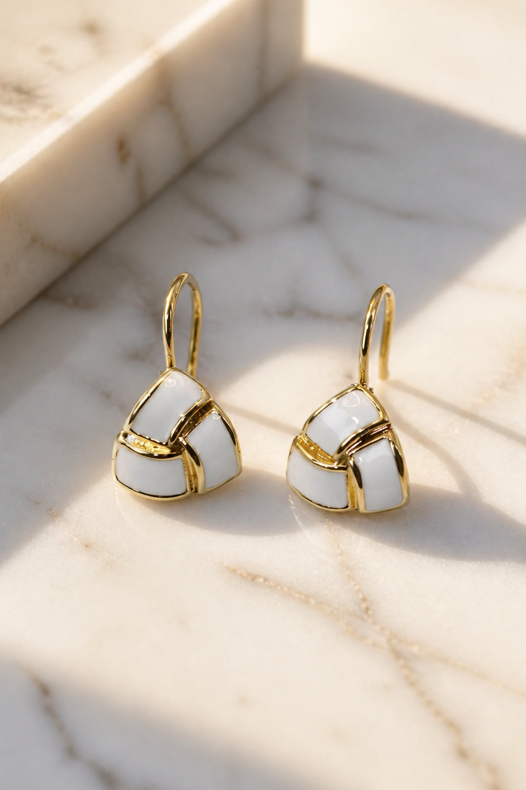 Earrings 011