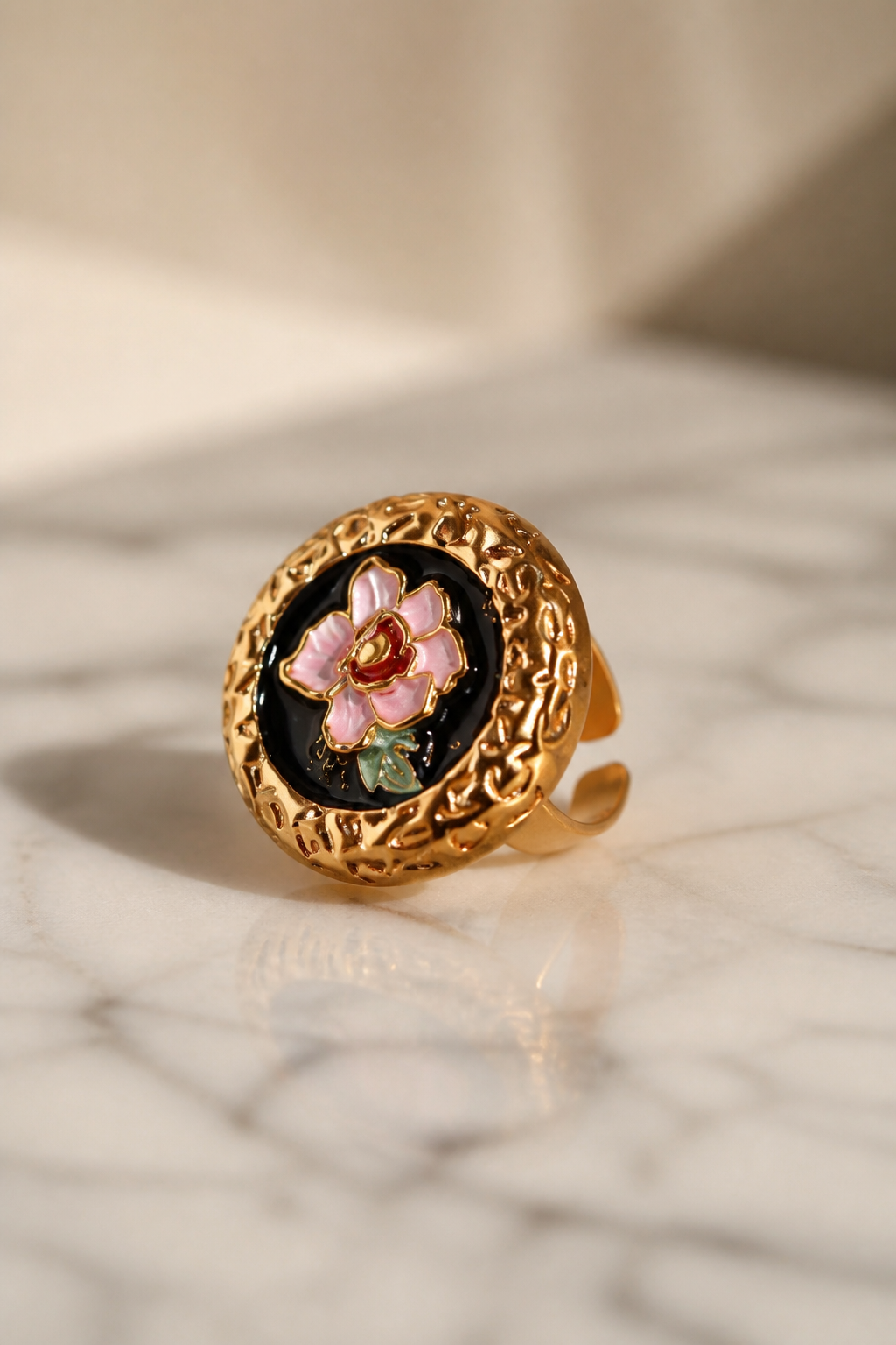 Ring 005
