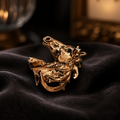 Brooch002