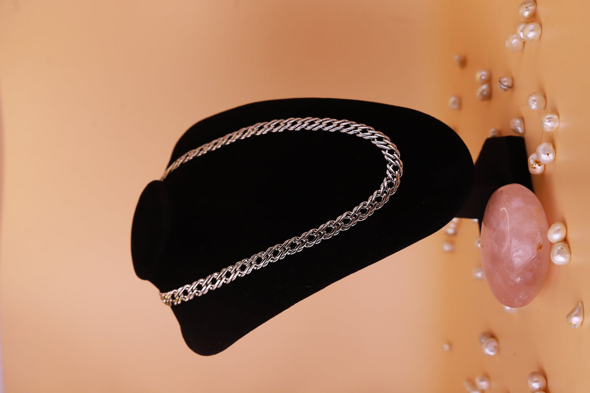 Chain 300